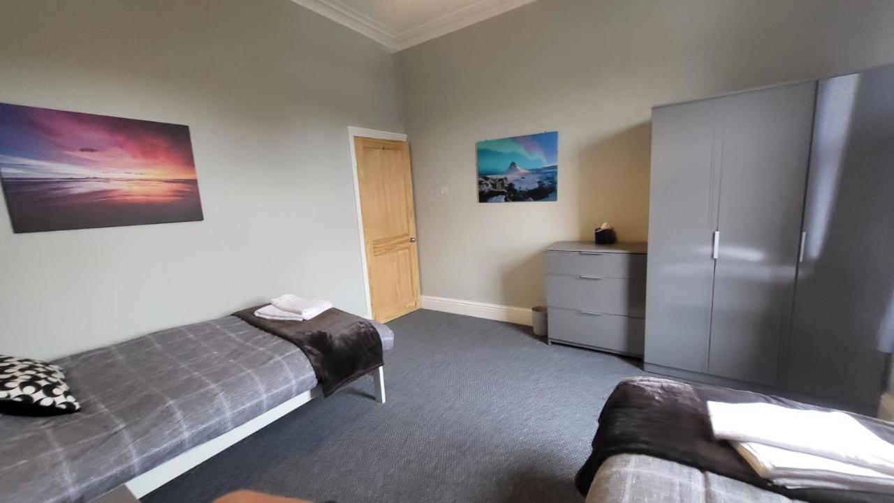 - At - Sleeps 6 Casa vacanze Southport